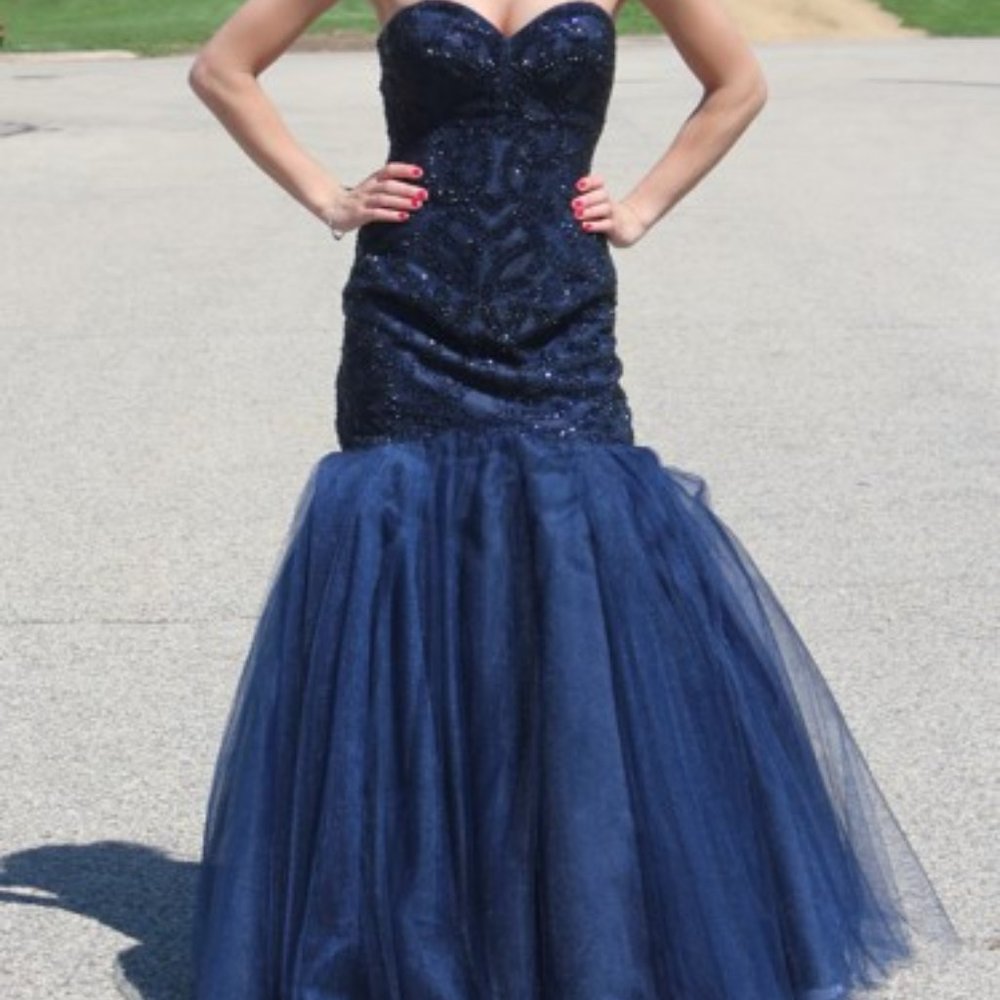 Alyce Paris - Mermaid style prom dress